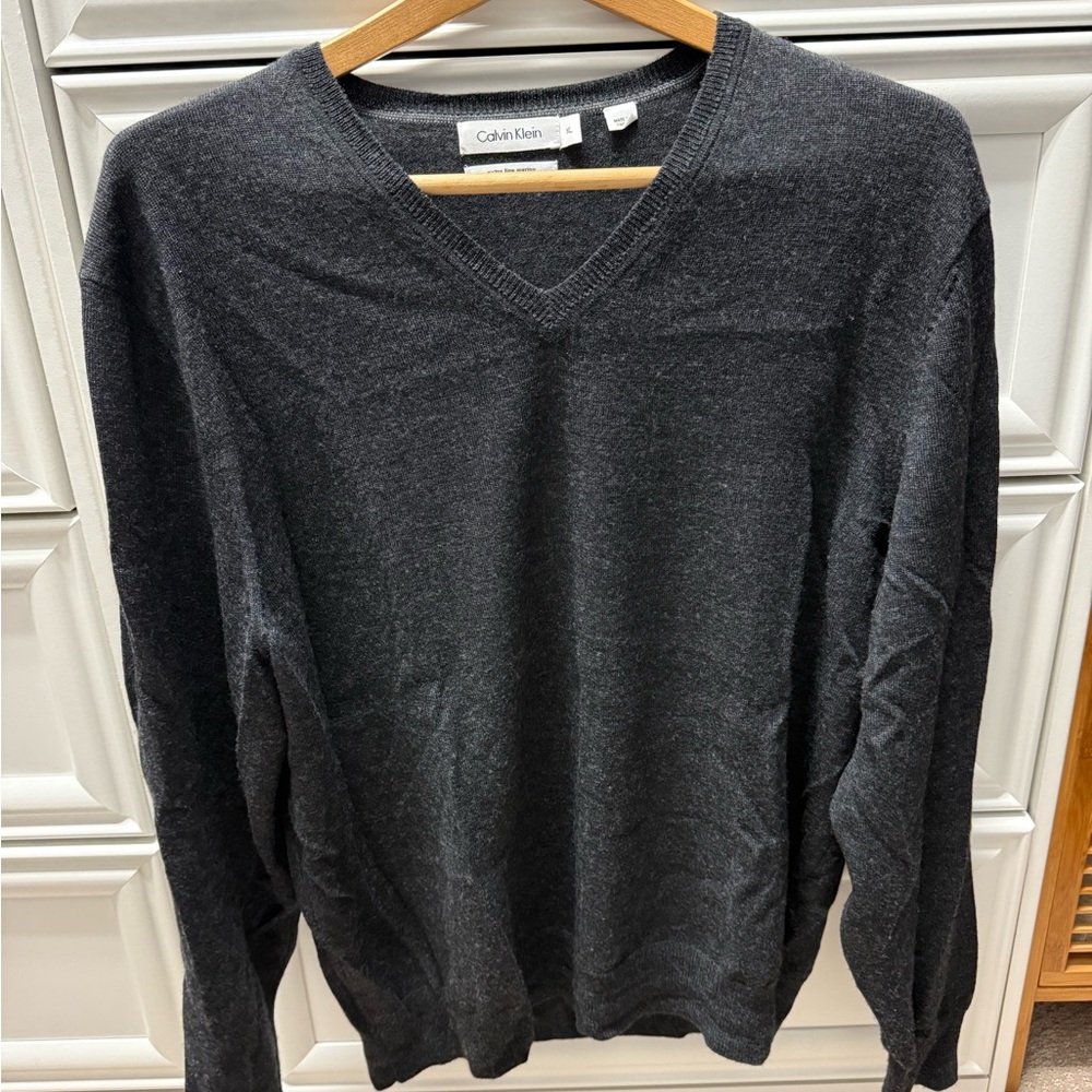 Calvin Klein Black Merino V-Neck Sweater Timeless Knit